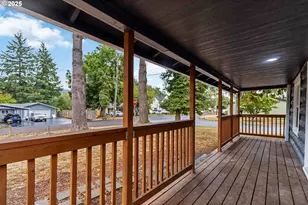 611 NE Pioneer Ave, Castle Rock, WA 98611 - Photo 27