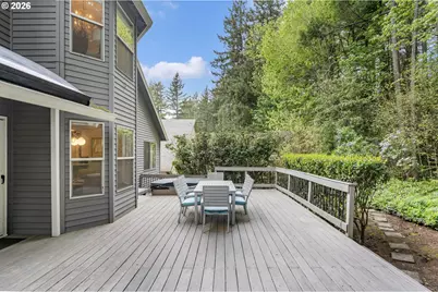 13278 Vermeer Dr, Lake Oswego, OR 97035 - Photo 37