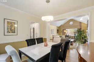 13278 Vermeer Dr, Lake Oswego, OR 97035 - Photo 11