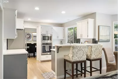 13278 Vermeer Dr, Lake Oswego, OR 97035 - Photo 35