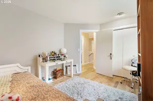13278 Vermeer Dr, Lake Oswego, OR 97035 - Photo 33