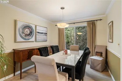 13278 Vermeer Dr, Lake Oswego, OR 97035 - Photo 9