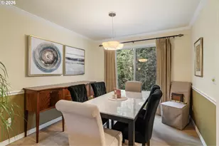 13278 Vermeer Dr, Lake Oswego, OR 97035 - Photo 9