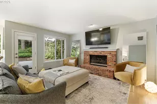13278 Vermeer Dr, Lake Oswego, OR 97035 - Photo 17