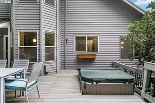 13278 Vermeer Dr, Lake Oswego, OR 97035 - Photo 39