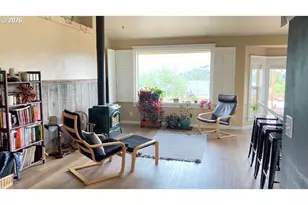 216 Valley View Dr, John Day, OR 97845 - Photo 5
