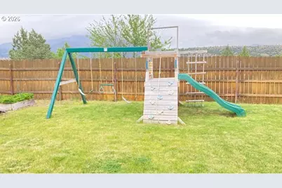 216 Valley View Dr, John Day, OR 97845 - Photo 29