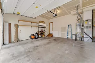 12425 SW Winterview Dr, Tigard, OR 97224 - Photo 31