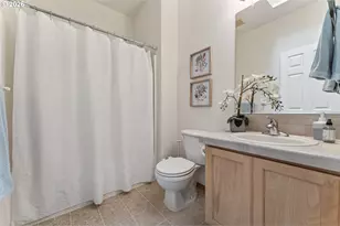 12425 SW Winterview Dr, Tigard, OR 97224 - Photo 15