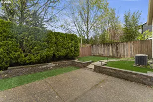 12425 SW Winterview Dr, Tigard, OR 97224 - Photo 19