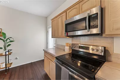 12425 SW Winterview Dr, Tigard, OR 97224 - Photo 15