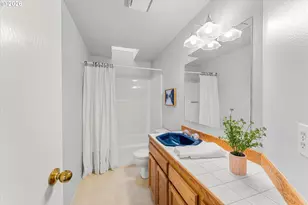 322 SE 151st Ave, Portland, OR 97233 - Photo 25