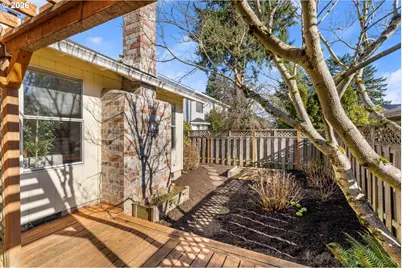 322 SE 151st Ave, Portland, OR 97233 - Photo 27