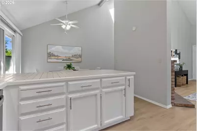17206 SW Artesian Dr, Beaverton, OR 97006 - Photo 11