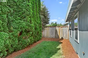 17206 SW Artesian Dr, Beaverton, OR 97006 - Photo 35