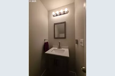 125 Eagle Dr, Roseburg, OR 97471 - Photo 11