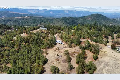 125 Eagle Dr, Roseburg, OR 97471 - Photo 41