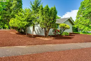 2200 Brittany St, Eugene, OR 97405 - Photo 5