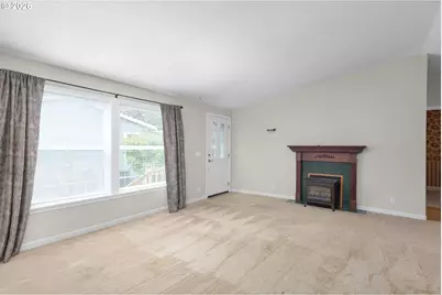 205 Twin Oaks Loop, Winston, OR 97496 - Photo 3