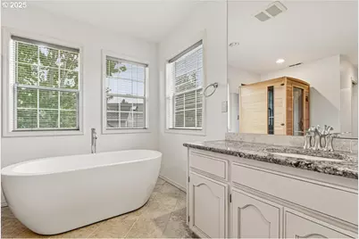 17203 SE Fisher Dr, Vancouver, WA 98683 - Photo 31