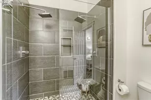 5717 N Denver Ave, Portland, OR 97217 - Photo 21