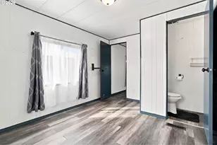 3998 Franklin Blvd, Eugene, OR 97403 - Photo 9