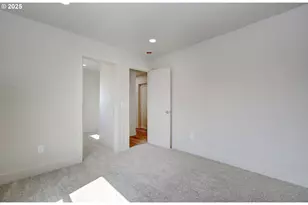 442 Washington St, Woodland, WA 98674 - Photo 27