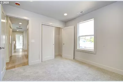 442 Washington St, Woodland, WA 98674 - Photo 31