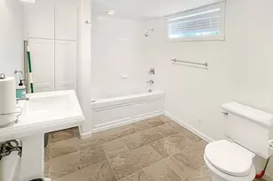 4535 SW Laurelwood Ave, Portland, OR 97225 - Photo 5