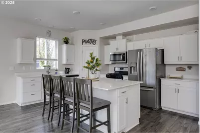 402 Himalaya St NE, Salem, OR 97301 - Photo 29