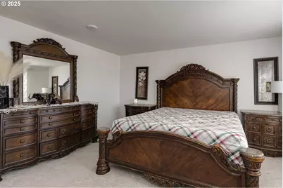 402 Himalaya St NE, Salem, OR 97301 - Photo 5