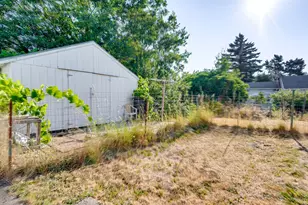 7515 SE Luther Rd, Portland, OR 97206 - Photo 33