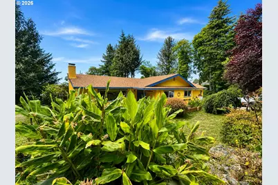 15780 Pelican Bay Dr, Brookings, OR 97415 - Photo 1