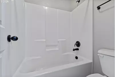 2400 NE 187th Pl, Vancouver, WA 98684 - Photo 37