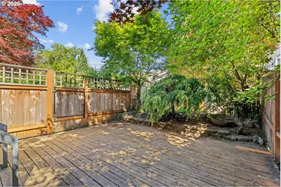 545 S Florida St, Portland, OR 97219 - Photo 31