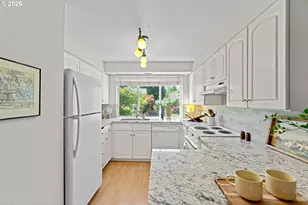 545 S Florida St, Portland, OR 97219 - Photo 13
