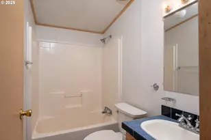 1503 N Hayden Island Dr, Portland, OR 97217 - Photo 19