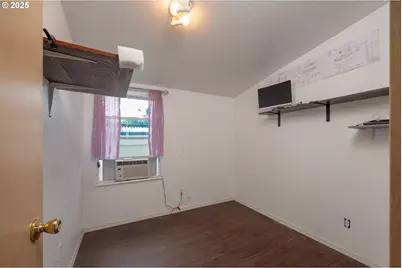 1503 N Hayden Island Dr #96, Portland, OR 97217 - Photo 17