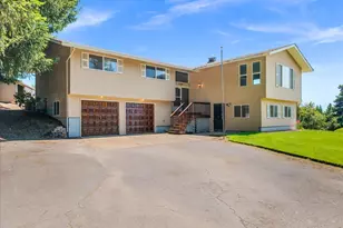 14060 NW Grandview Pl, Banks, OR 97106 - Photo 3