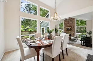 18790 Indian Creek Dr, Lake Oswego, OR 97034 - Photo 7