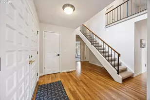 18790 Indian Creek Dr, Lake Oswego, OR 97034 - Photo 3