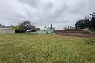 1420 NW Grove St, Roseburg, OR 97471 - Photo 11