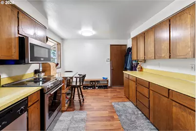 10321 SE Eastmont Dr, Damascus, OR 97089 - Photo 13