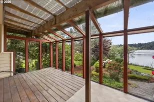 5577 S Shore Dr, Florence, OR 97439 - Photo 31