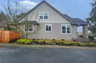 12407 NW 48th Ct, Vancouver, WA 98685 - Photo 3