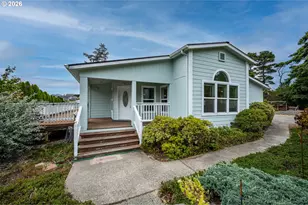 88192 Leeward Dr, Florence, OR 97439 - Photo 1