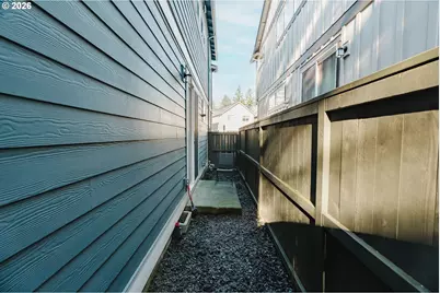 6268 SE Harkness Ln, Hillsboro, OR 97123 - Photo 29