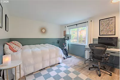11545 SE Flavel St, Portland, OR 97266 - Photo 9
