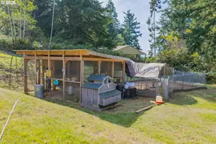 94057 Stemmerman Rd, Coos Bay, OR 97420 - Photo 35