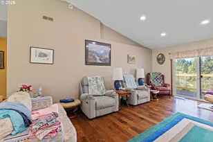 94057 Stemmerman Rd, Coos Bay, OR 97420 - Photo 9